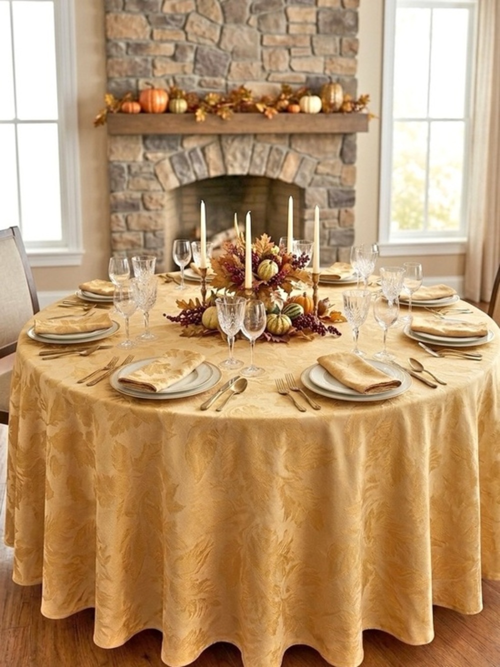 Autumn Harvest Damask Golden Leaf Pattern 90”in Round Tablecloth & Napkin Set